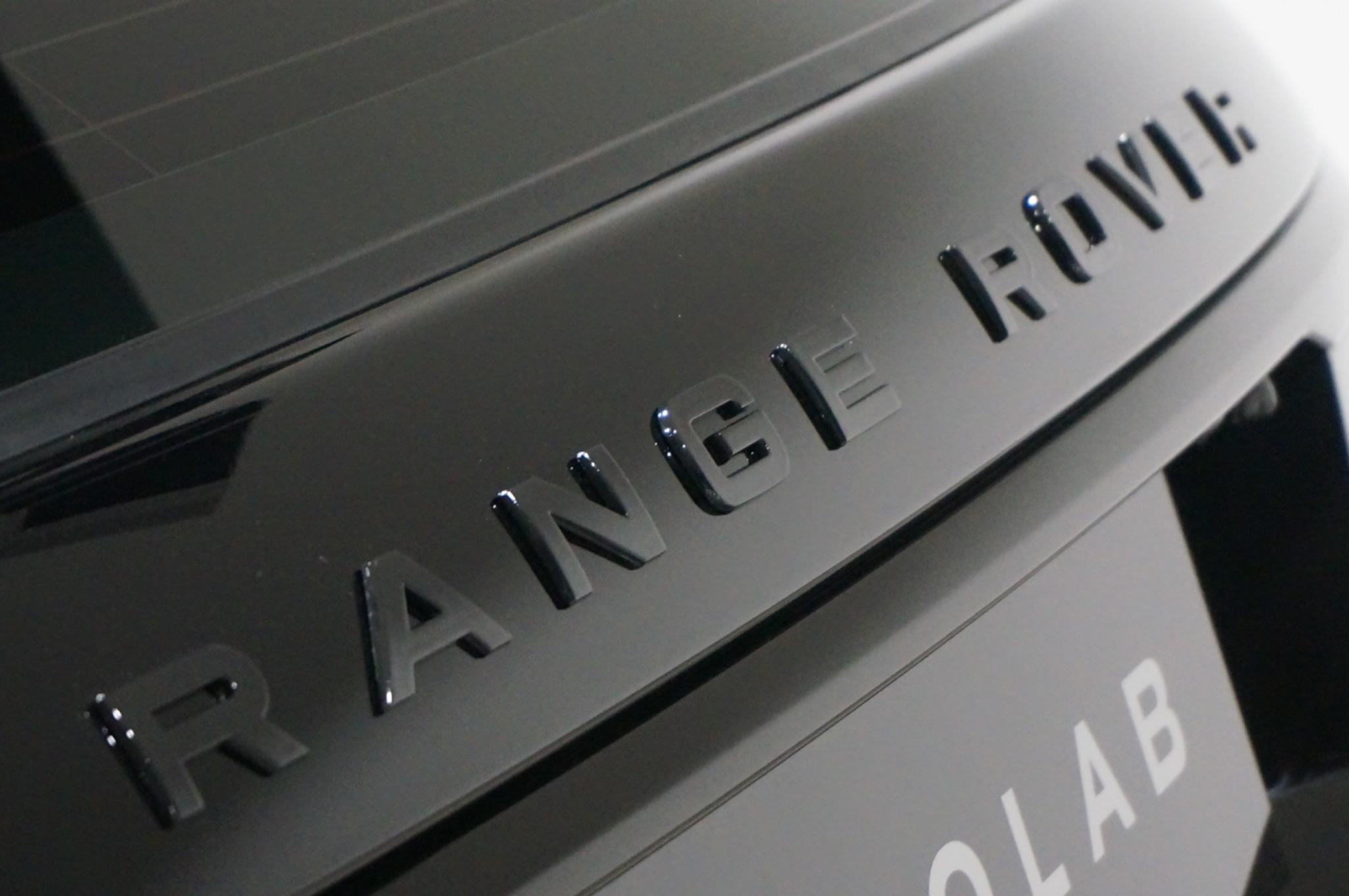 Land Rover Range Rover Sport 3.0 D300 MHEV HSE Silver Auto 4WD Euro 6 (s/s) 5dr